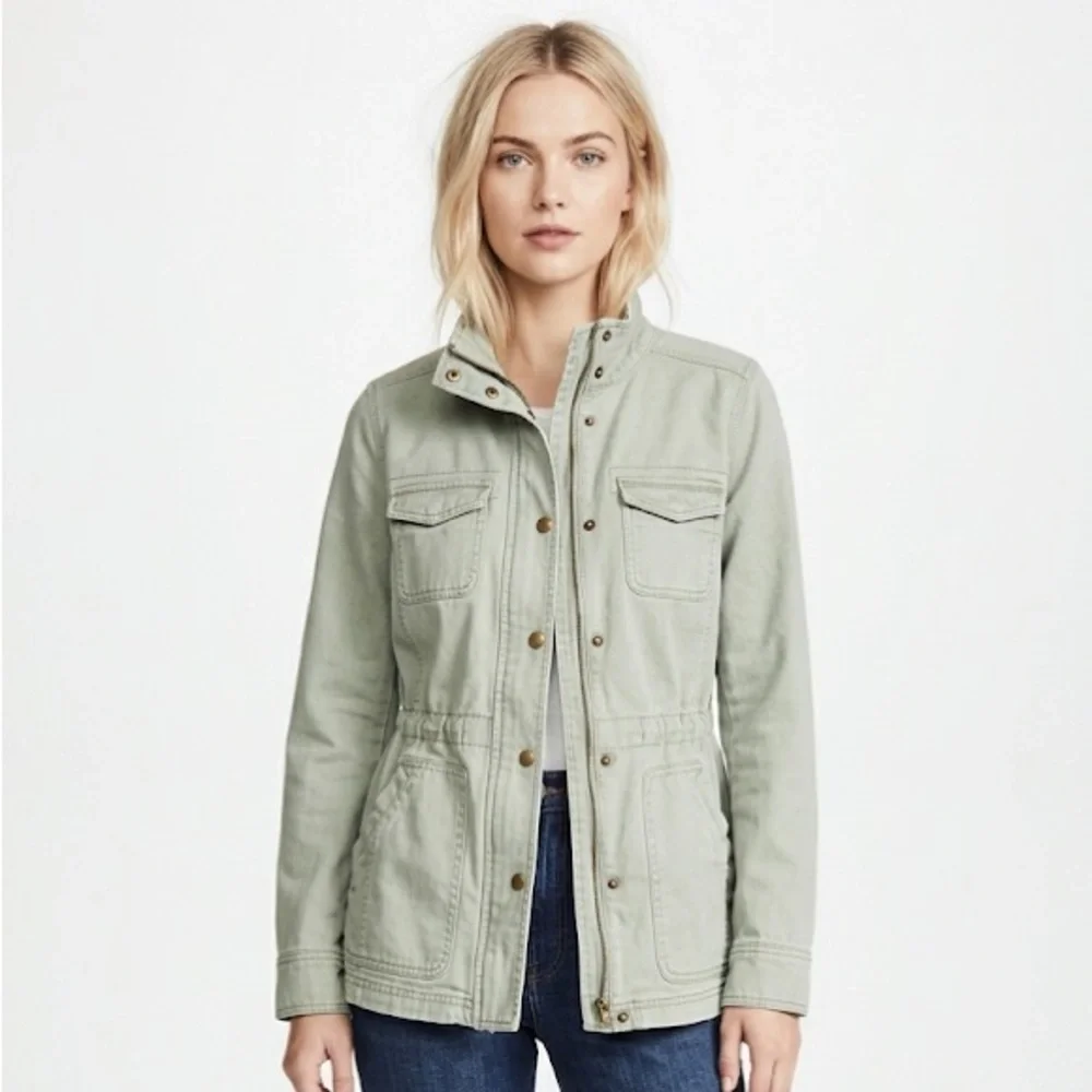 Talbots olive green  Utility Jacket with Snap Front size petite